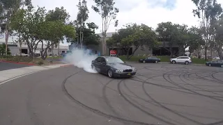 E39 540i 6 speed burnout doughnut