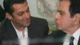 Shahrukh & Salman Khan at Dilip Kumar's party