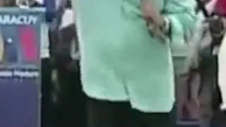 NICOLA MADURO bailando merengue