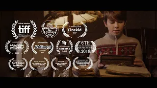 Children Short Film - La Puerta / The Door (Adrià  Guxens, 2017)