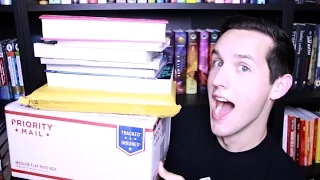 BIRTHDAY BOOK HAUL & UNBOXING!