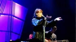 Heartlines - Florence + the Machine (Live)