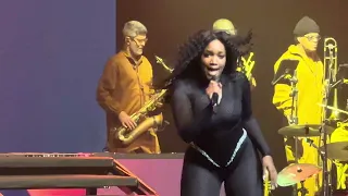 IZA - Que Se Vá (Ao Vivo) - AFRODHIT Tour Porto Alegre 07/10