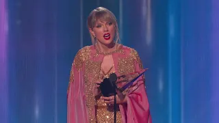Taylor Swift Wins Artist of the Year I  AMAs 2019