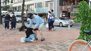 Bushman Prank "Funny Reaction" in south Korea( part 1)