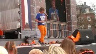 Jesse Pardon - Koninginnedag 2013  1 (Museumplein Amsterdam)