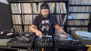 DJ Destruction - 5 Mins of Old School Breaks (Vinyl Mix Part 2)