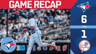 Vlad Jr. hits ANOTHER homer at Yankee Stadium in Blue Jays win!