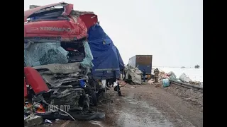 Дальнобойщик погиб в массовом ДТП в Ульяновской области