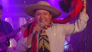 Renzo Aramayo en vivo en Folkloreando  (Parte 2)