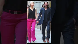 keanu reeves alexandra grant on couple ❤️💕 paparazzi #couple #shorts #keanureeves