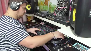 Groovial DJ Set - Live - Minimal House / Techno