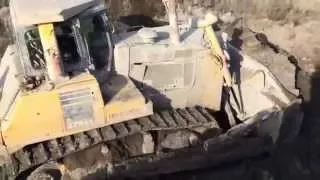 Komatsu 275 AX Dozer In Action