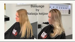 How To : Balayage , geheel geverfd haar terug naar een Balayage in 1 behandeling by Natasja Keijzer