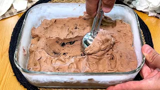 You can't buy this in a store! Homemade 2 Ingredient Oreo Ice Cream in 5 Minutes!