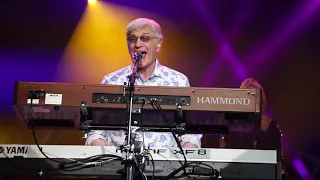 Dennis DeYoung "Lady"