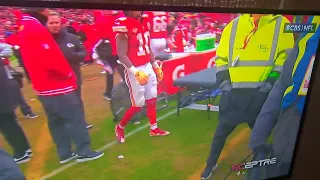 Isiah Pacheco falls through trainers' table 😂 Christmas 23  #chiefs #nfl  #raiders