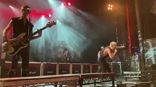 Sum 41 @ Zurich, SUI 05/06/23 - Sleep Now In The Fire (live premiere)