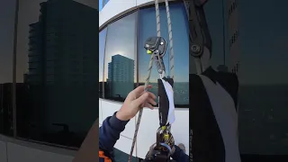 Unlocking a loaded edelrid fuse backup device rope access #ropeaccesstechnician #ropeaccess