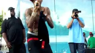 Soulja boy at six flags MD 13