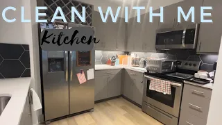 DEEP CLEAN MY KITCHEN with Me!