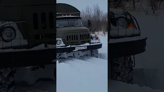 Звук ЗИЛа прикольный, и проходимость #4x4 #offroad #snow #зил #оффроад #6x6