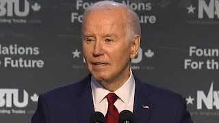 'PAUSE': Biden appears to read script instructions out loud in latest gaffe