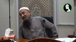 Melihat Ke Dalam Rumah Orang - Ustaz Azhar Idrus