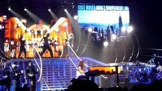 Alicia Keys - Empire State of Mind (Part II) Broken Down (Montreal, Canada - February 28, 2010)