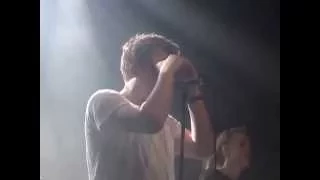 Los Campesinos! - The Sea Is A Good Place To Think... (Live @ Village Underground, London, 07/12/14)