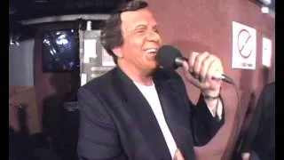 Julio Iglesias y Su Imitador - Videomatch