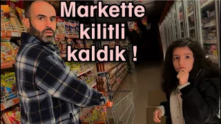 Markette Kapalı Kaldık | Babası Esmanur a Kartonlardan Yatak Yaptı !