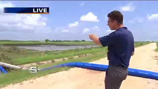 Hidalgo Co. Crews Pump Floodwater Into IBWC Floodway