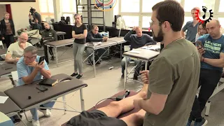 Техника работы с коленным суставом от доктора Демченко