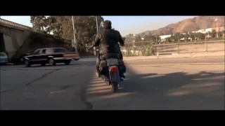 O EXTERMINADOR DO FUTURO 2 CENA DA MOTO SALVANDO JOHN CONOR HD 1080P