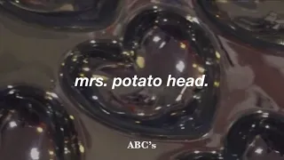 Melanie Martinez - Mrs. Potato Head [ traducida al español ]