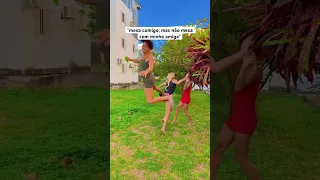 Mexa comigo, mas não mexa com minha amiga #turmadavalzinha