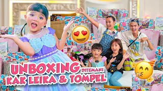 DANISA UNBOXING KADO ULANGTAHUN BARENG KAKAK LEIKA, DINAR DAN TOMPEL..😍 #unboxing #viral