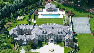 10 Mansions No One Wants To Buy Even For Free!