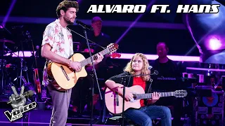 Hans begleitet Alvaro auf der Gitarre: Steht da schon ein Team auf der Bühne? | The Voice Kids 2022