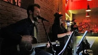 Minimals - Είσαι παιδί μου πειρασμός, live @ Bono coffeebar (27-03-2014)