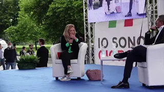 Giorgia Meloni a Torino intervistata da Gian Marco Chiocci. Non perdetela! Prima parte