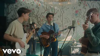 New Hope Club - Let Me Down Slow (Acoustic)