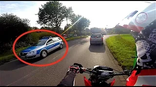 Husqvarna 125 Enduro vs. Police chase KTM | Braapstar