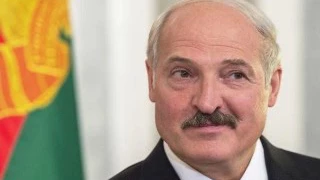 Лукашенко поздравил Путина с Днём единения народов Белоруссии и России