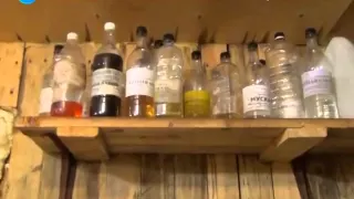 В Шушарах закрыли нелегальный цех по производству крепкого алкоголя