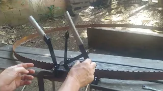 Como fazer um travador de serra fita com cantoneira final