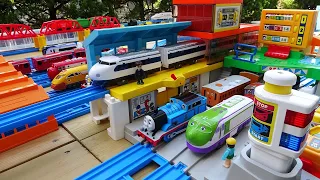 Plarail Shinkansen ☆ Thomas the Tank Engine & Big Station depot course