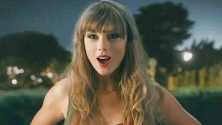 anti-hero taylor swift but it gets faster everytime she says "i" or "me"