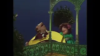 The Muppet Show - 124: Mummenschanz - Wayne and Wanda: “It’s Only a Paper Moon” (1977)